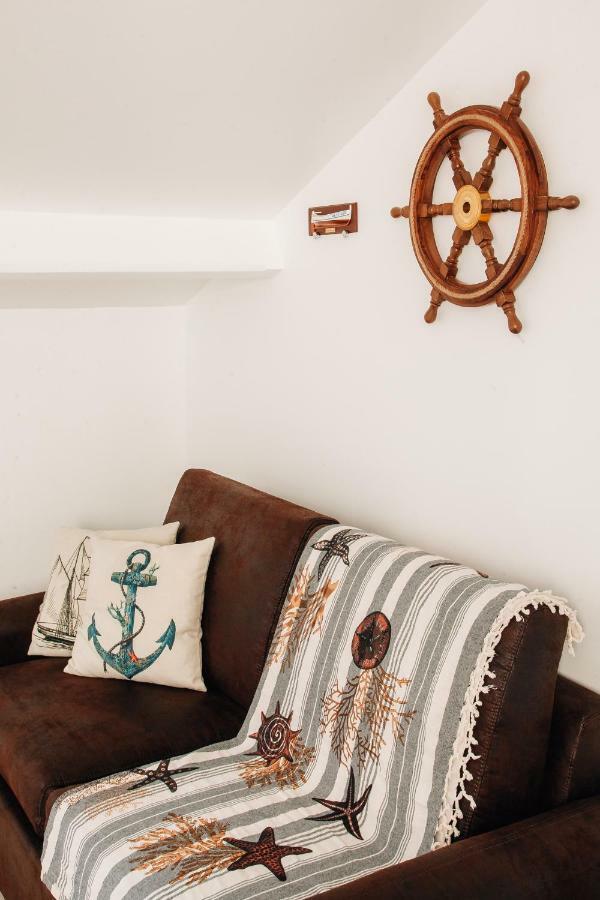 Adorable Apartment In Nice Downtown Екстериор снимка